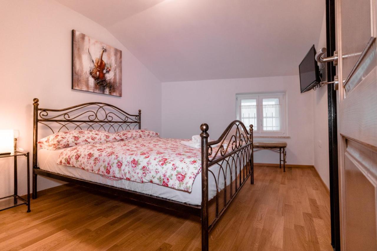 Apartments Pia Piran Bagian luar foto